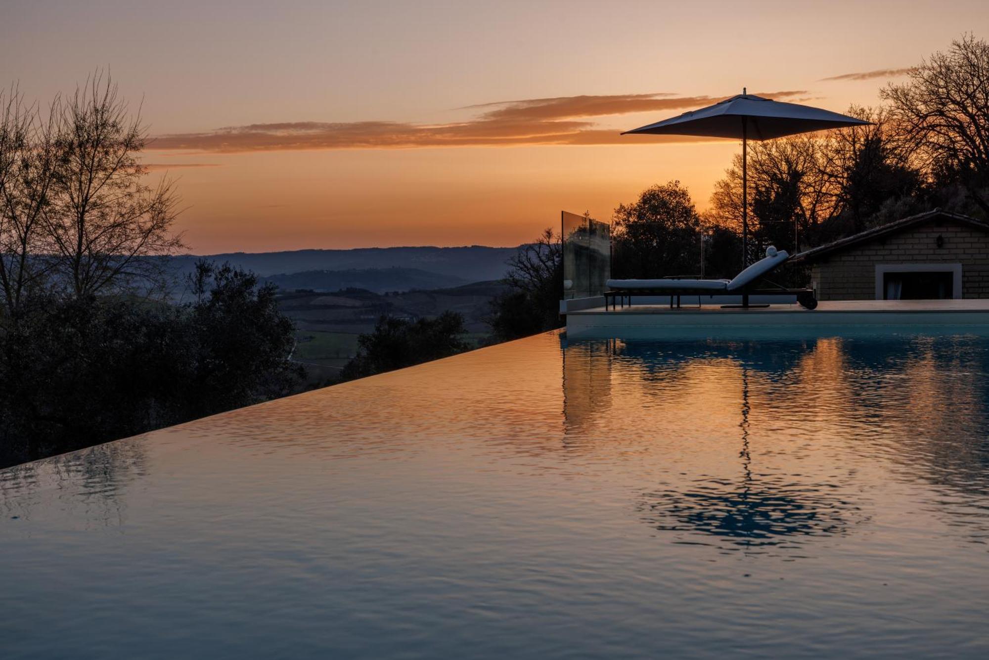 Antichi Casali Di Charme Hotel Orvieto Luaran gambar